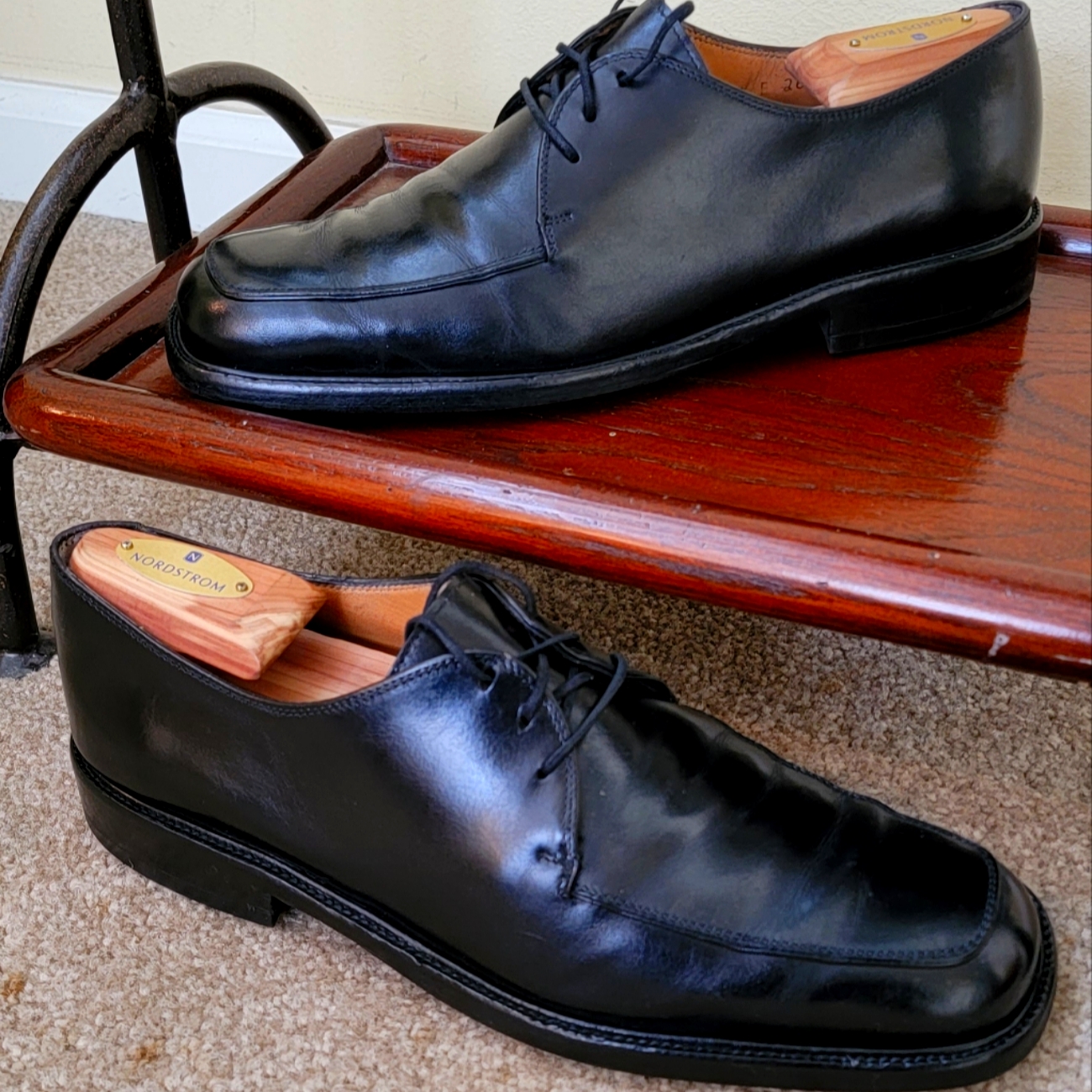Ferragamo Oxfordblack Leather Shoes